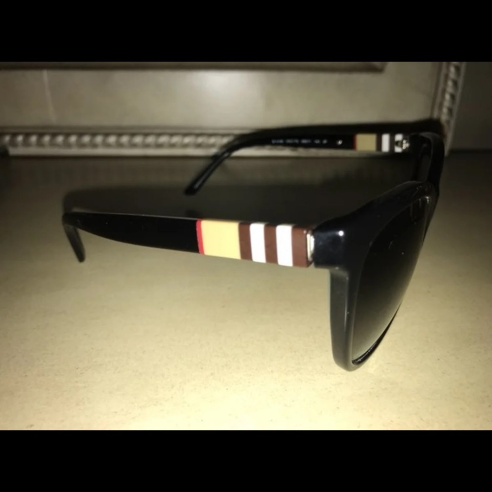 Burberry sunglasses